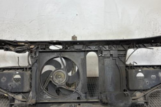 Face avant PEUGEOT 405