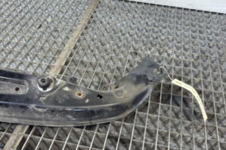 Traverse superieure PEUGEOT 206+