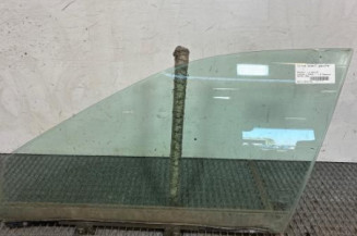 Vitre avant gauche RENAULT LAGUNA 1 Photo n°1