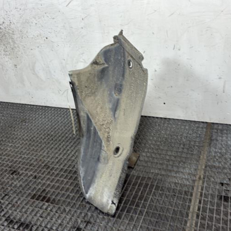 Pare boue arriere droit DACIA SANDERO 2 Photo n°3