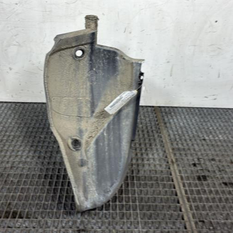 Pare boue arriere gauche DACIA SANDERO 2 Photo n°4