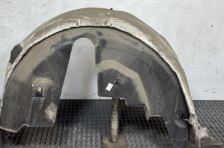 Pare boue arriere droit PEUGEOT 208 2