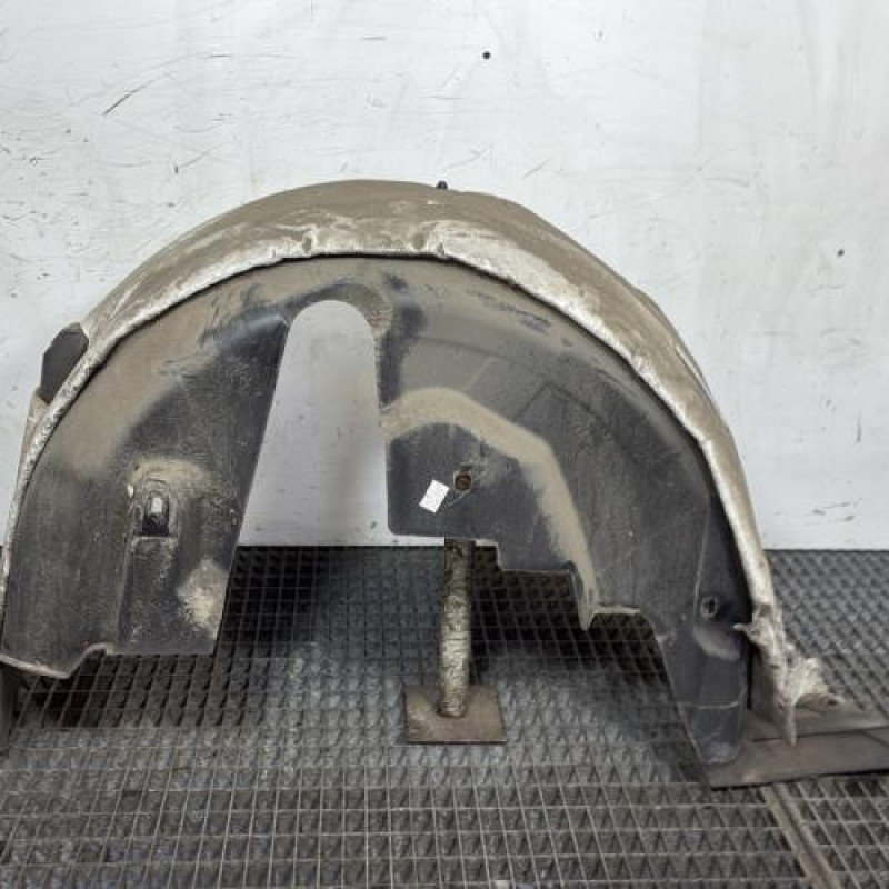 Pare boue arriere droit PEUGEOT 208 2 Photo n°2