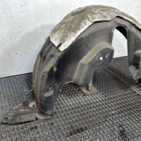 Pare boue arriere gauche PEUGEOT 208 2