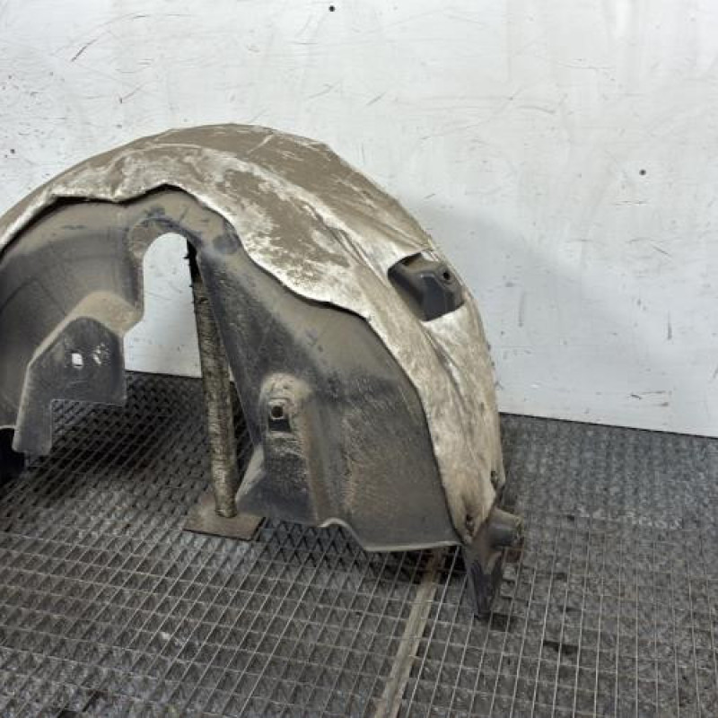 Pare boue arriere gauche PEUGEOT 208 2 Photo n°3