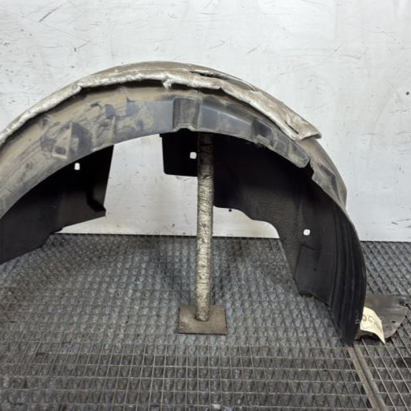 Pare boue arriere gauche PEUGEOT 208 2 Photo n°4