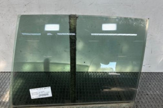 Vitre arriere gauche VOLKSWAGEN GOLF 6 Photo n°1