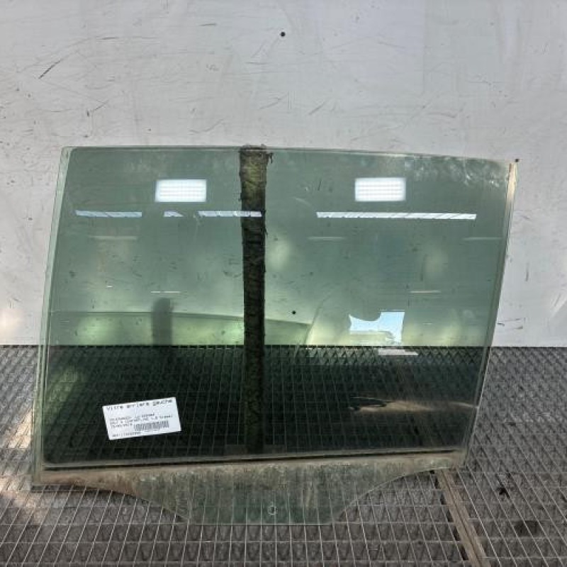 Vitre arriere gauche VOLKSWAGEN GOLF 6 Photo n°1