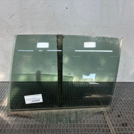 Vitre arriere gauche VOLKSWAGEN GOLF 6 Photo n°1