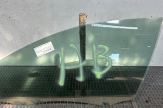 Vitre avant gauche VOLKSWAGEN GOLF 6 Photo n°1