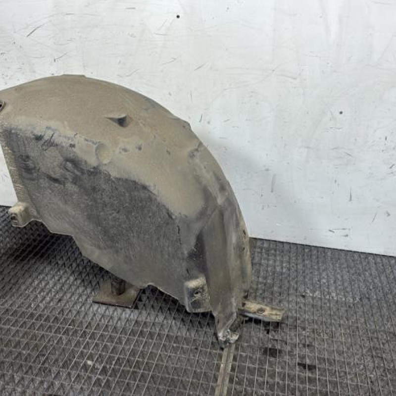 Pare boue arriere gauche SEAT IBIZA 5 Photo n°4