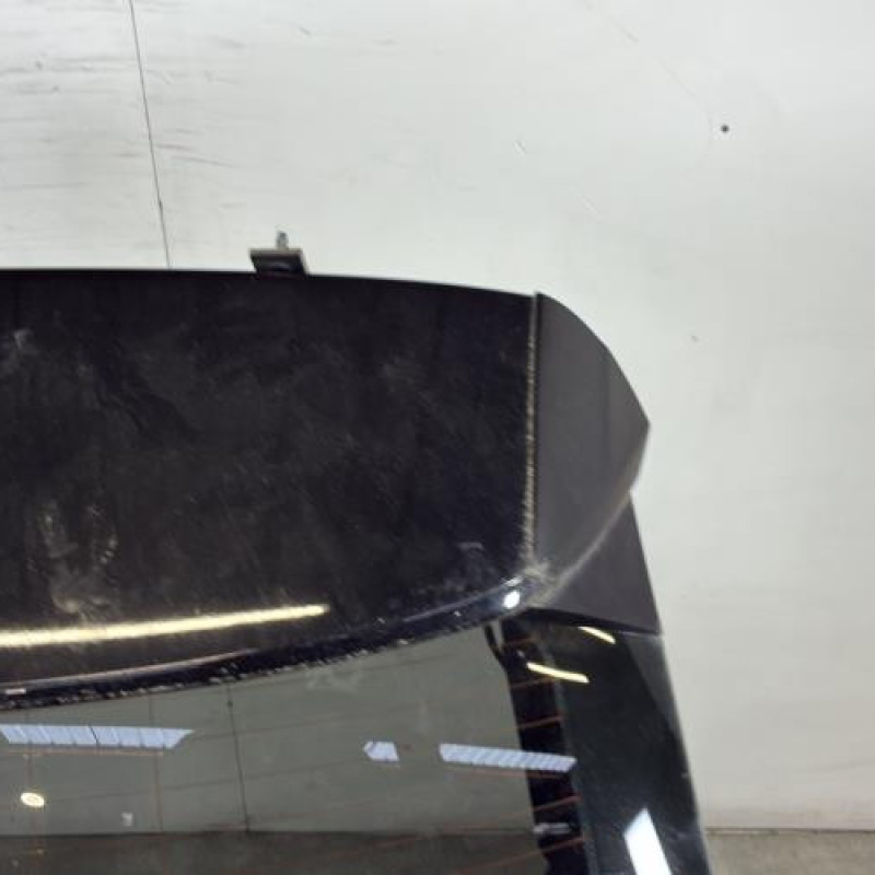 Malle/Hayon arriere AUDI Q2 Photo n°3