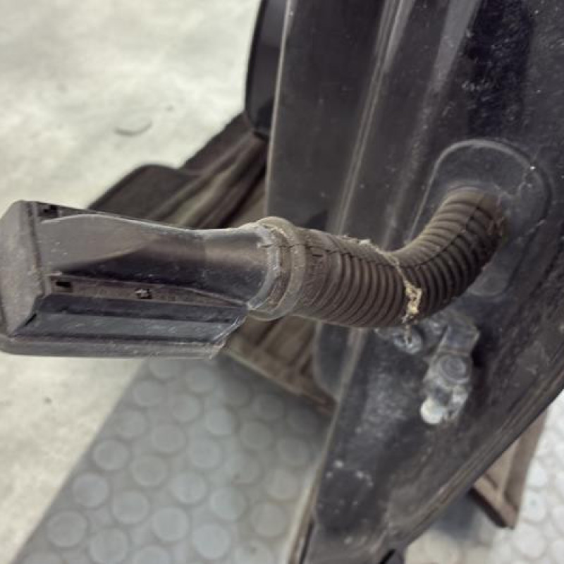 Porte avant gauche AUDI Q2 Photo n°3