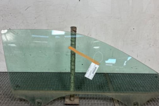 Vitre avant droit AUDI A3 2 Photo n°1