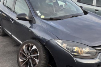 Pare choc avant RENAULT MEGANE 3