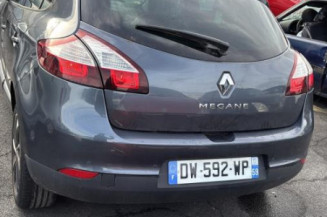 Pare choc avant RENAULT MEGANE 3