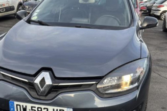 Pare choc avant RENAULT MEGANE 3