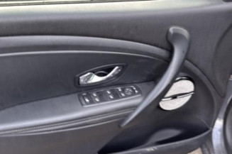 Pare choc avant RENAULT MEGANE 3