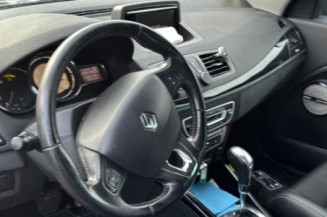 Pare choc avant RENAULT MEGANE 3