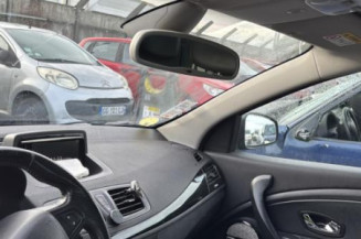 Pare choc avant RENAULT MEGANE 3