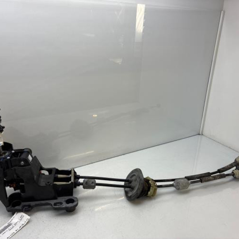 Tringlerie boite PEUGEOT 208 1 Photo n°1