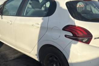 Tringlerie boite PEUGEOT 208 1