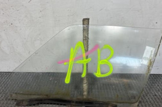 Vitre avant gauche RENAULT EXPRESS Photo n°1