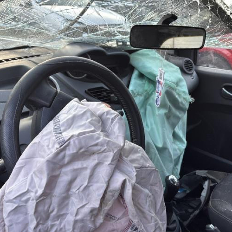 Vitre avant droit RENAULT TWINGO 2 Photo n°17