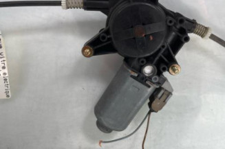 Leve vitre electrique avant gauche PEUGEOT 405
