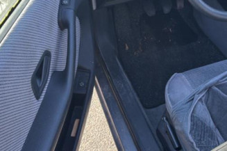 Leve vitre electrique avant gauche PEUGEOT 405