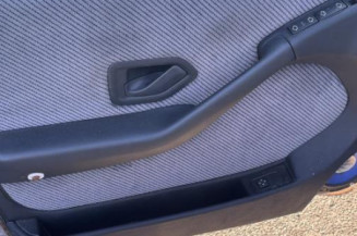 Leve vitre electrique avant gauche PEUGEOT 405