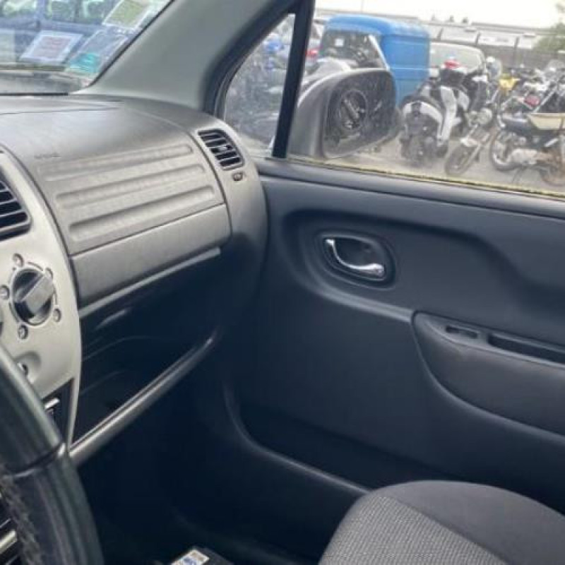 Plage arriere OPEL AGILA A Photo n°4