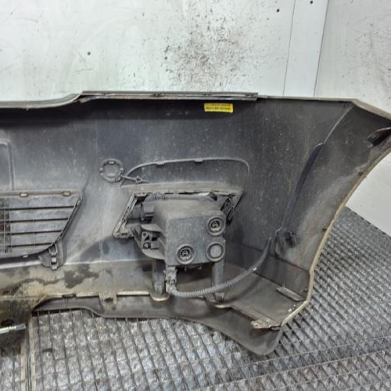 Pare choc avant OPEL MERIVA A Photo n°4