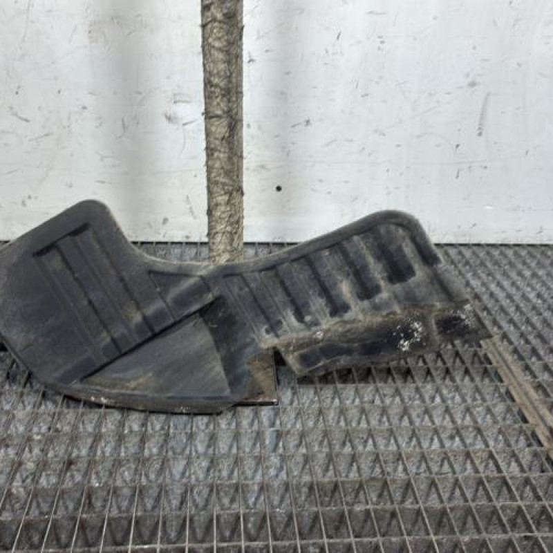 Pare boue arriere gauche NISSAN JUKE 1 Photo n°4