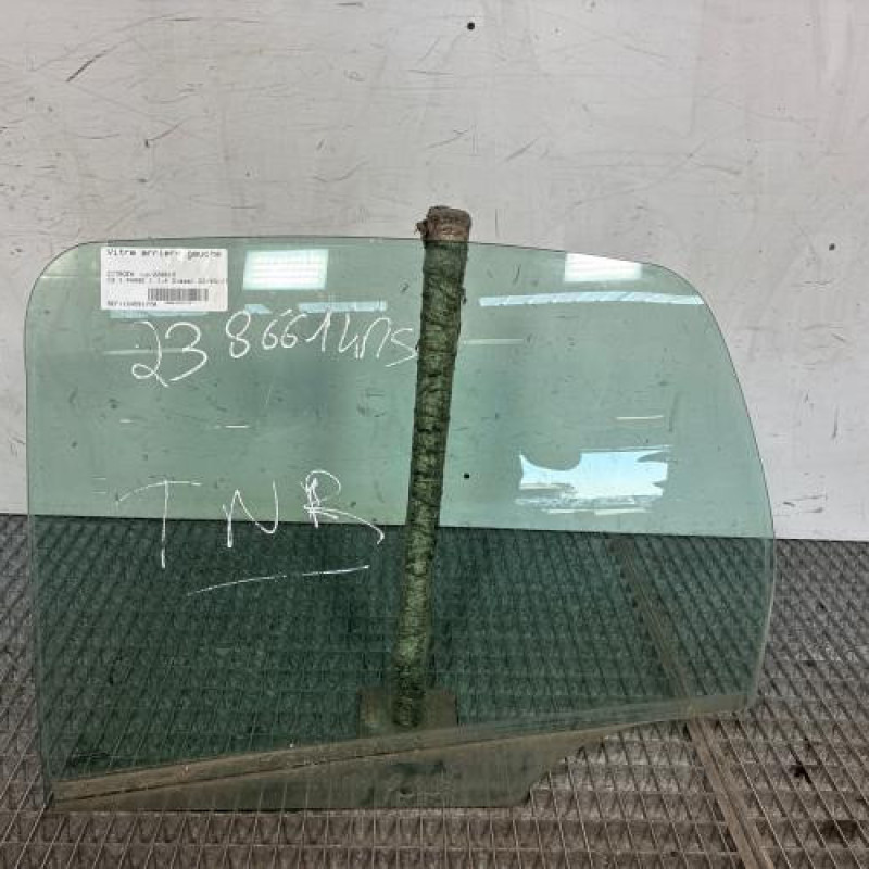 Vitre arriere gauche CITROEN C3 1 Photo n°1