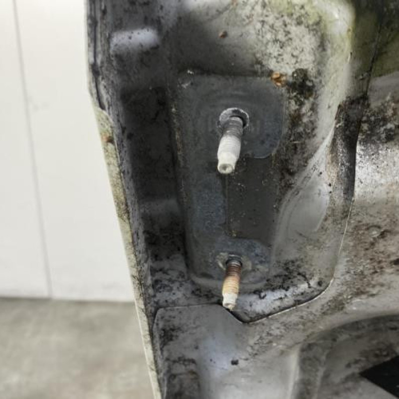 Capot RENAULT TWINGO 1 Photo n°7