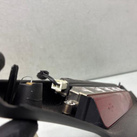 Feu arriere stop central FORD KA 2