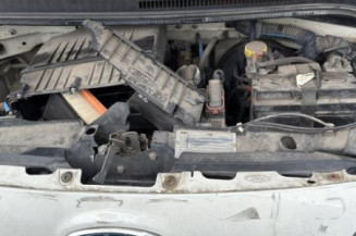 Feu arriere stop central FORD KA 2