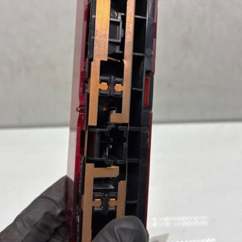 Feu arriere stop central PEUGEOT 407 Photo n°3