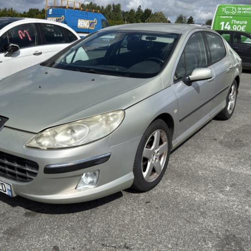 Feu arriere stop central PEUGEOT 407 Photo n°4