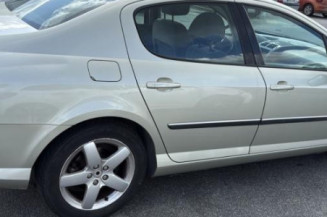 Feu arriere stop central PEUGEOT 407