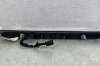 Feu arriere stop central PEUGEOT 2008 1