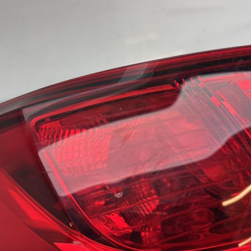 Feu arriere principal gauche (feux) RENAULT CLIO 4 Photo n°4