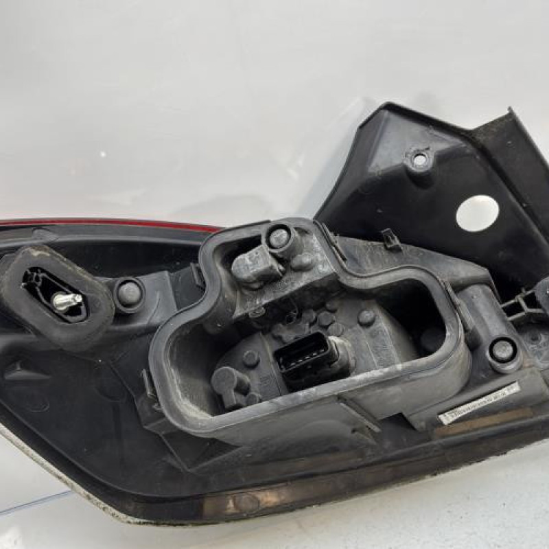 Feu arriere principal droit (feux) RENAULT MEGANE 3 Photo n°4