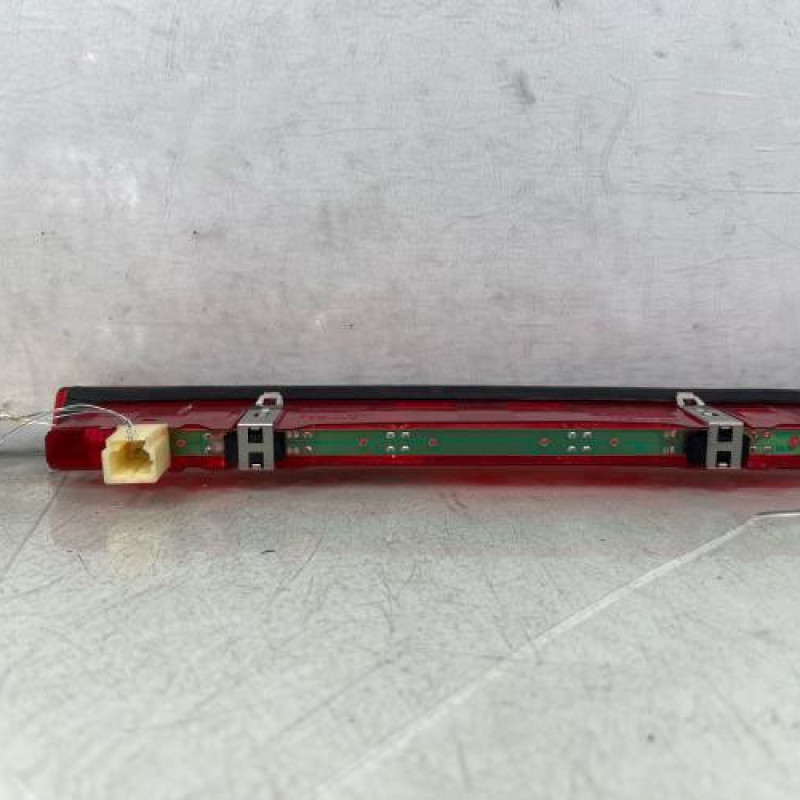 Feu arriere stop central RENAULT MEGANE 2 Photo n°3