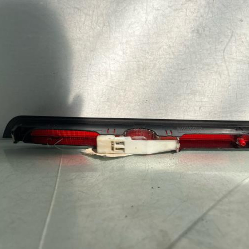 Feu arriere stop central CITROEN C3 1 Photo n°2