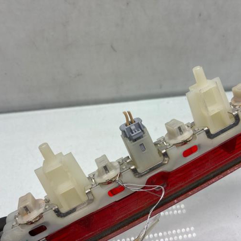 Feu arriere stop central CITROEN C3 3 Photo n°3