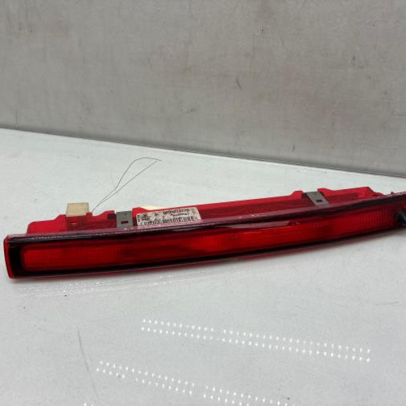 Feu arriere stop central RENAULT MEGANE 2 Photo n°1