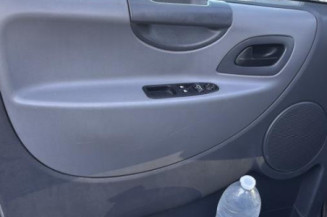 Feu arriere stop central PEUGEOT EXPERT 2