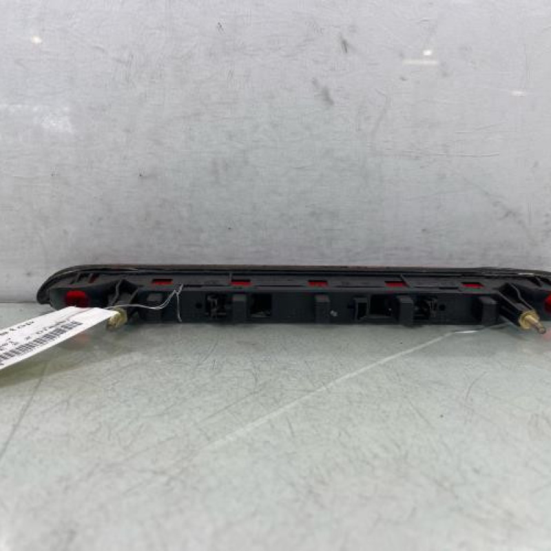 Feu arriere stop central CITROEN BERLINGO 1 Photo n°2